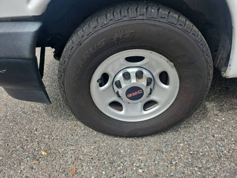 2020 GMC Savana 2500