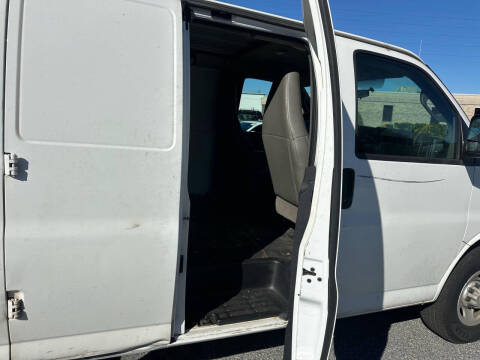 2016 Chevrolet Express 2500