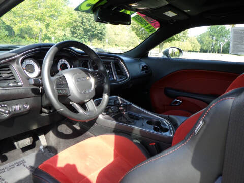2018 Dodge Challenger R/T Plus Shaker