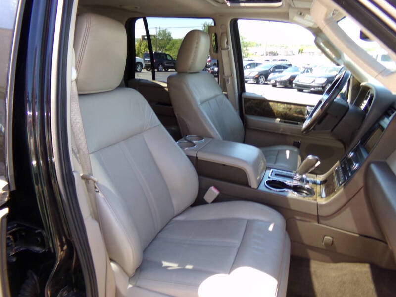 2016 Lincoln Navigator L Select