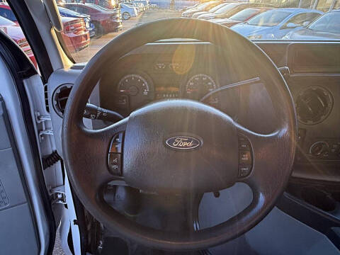 2014 Ford E-Series E-150