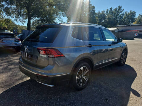 2018 Volkswagen Tiguan 2.0T SEL 4Motion