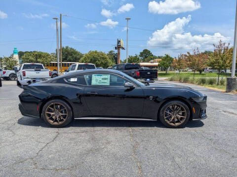 2025 Ford Mustang Dark Horse