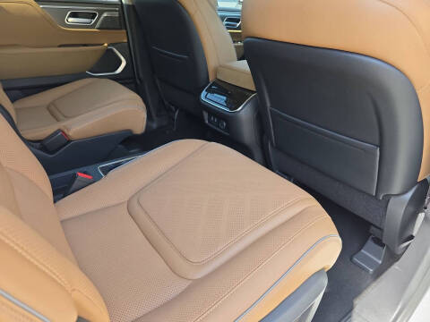 2027 Infiniti QX80 Luxe
