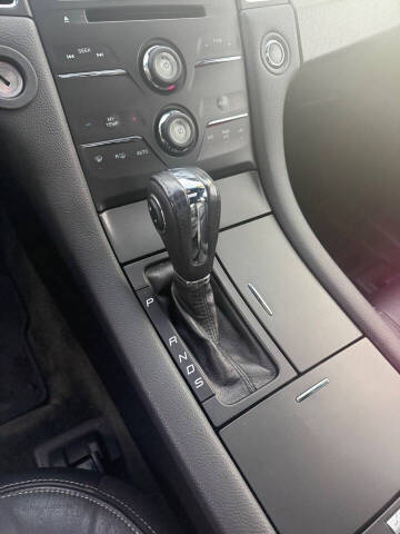 2014 Ford Taurus SEL