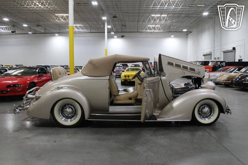 1937 Packard 115C