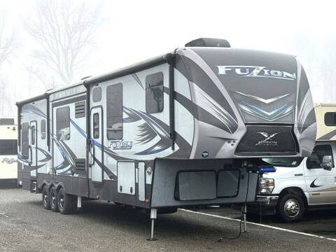 2017 Keystone RV Fuzion