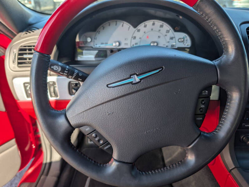 2002 Ford Thunderbird Deluxe