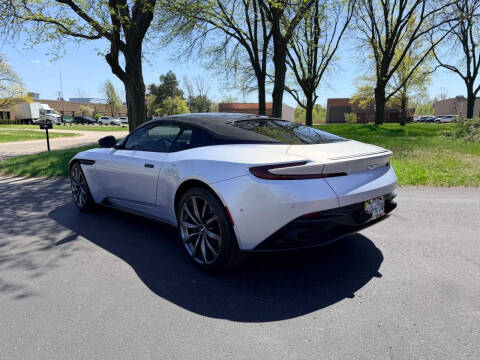 2018 Aston Martin DB11 V12