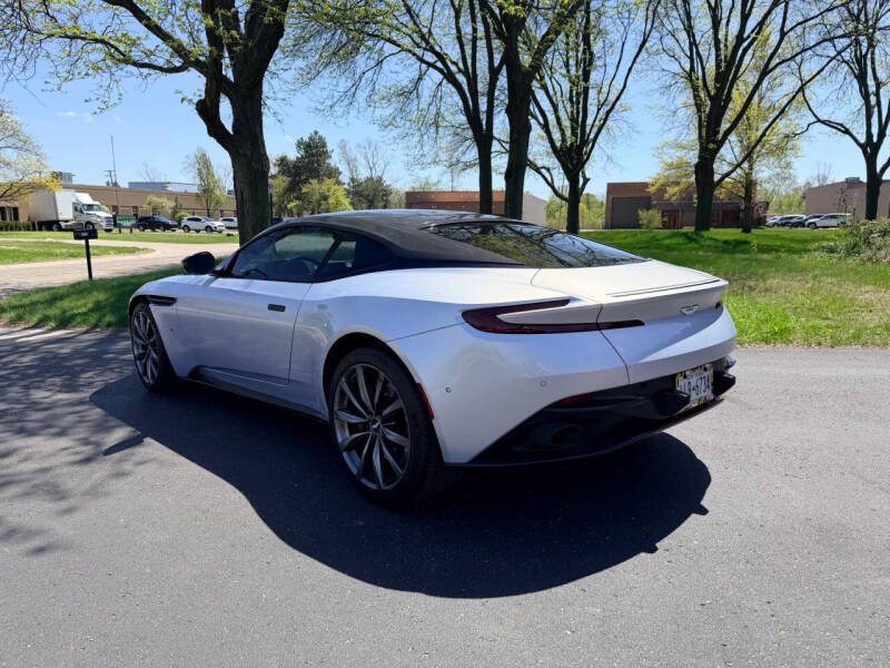 2018 Aston Martin DB11 V12
