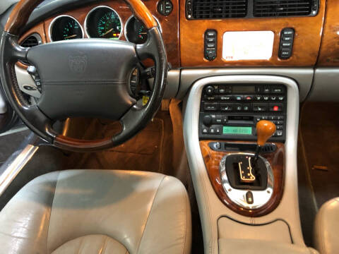 2003 Jaguar XK-Series XK8