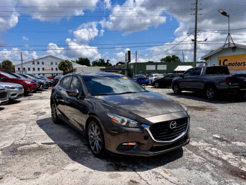 2018 Mazda MAZDA3 Touring