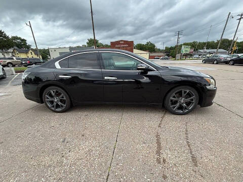 2014 Nissan Maxima