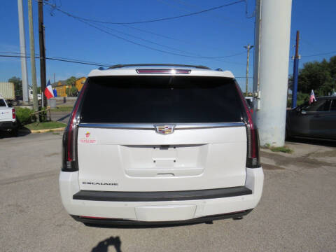 2019 Cadillac Escalade Luxury