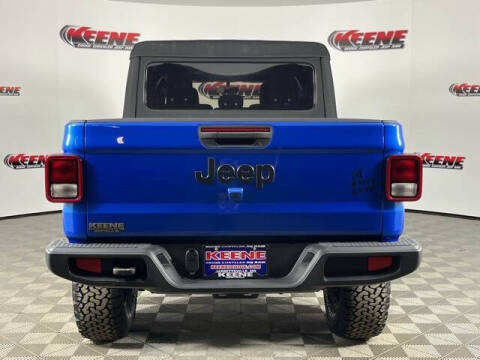 2022 Jeep Gladiator Willys