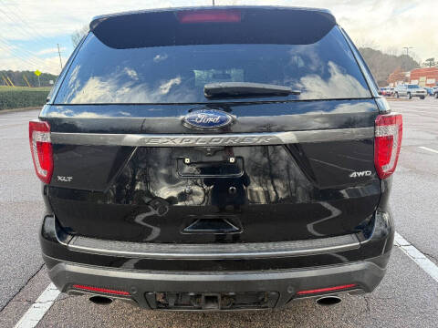 2018 Ford Explorer XLT