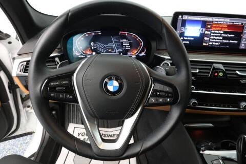 2023 BMW 5 Series 530i