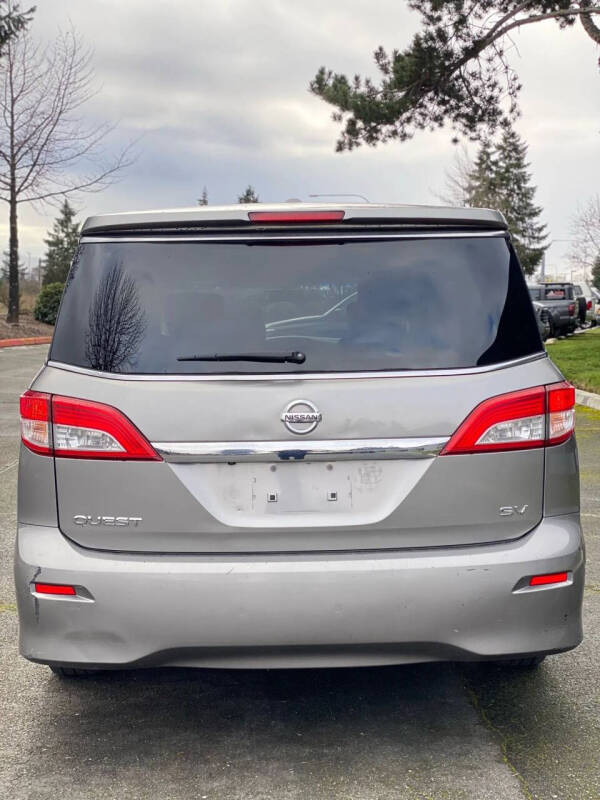 2013 Nissan Quest
