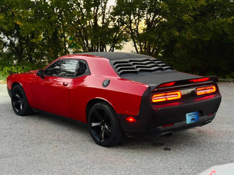 2015 Dodge Challenger SXT