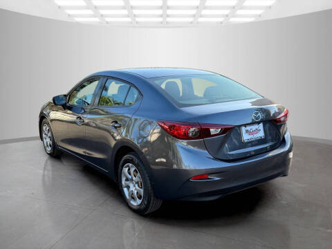 2015 Mazda MAZDA3 i Sport