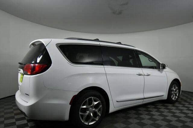 2019 Chrysler Pacifica Limited