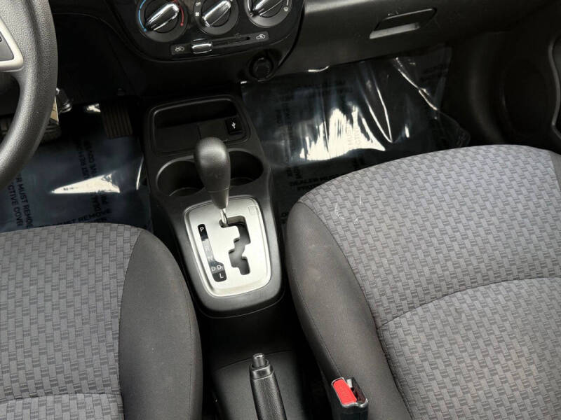 2019 Mitsubishi Mirage ES