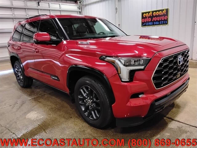 2023 Toyota Sequoia Platinum's photo