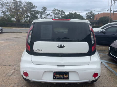 2018 Kia Soul +