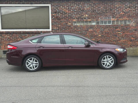 2013 Ford Fusion SE