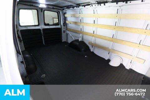 2022 GMC Savana 2500