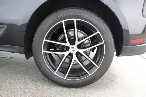 2022 Porsche Macan