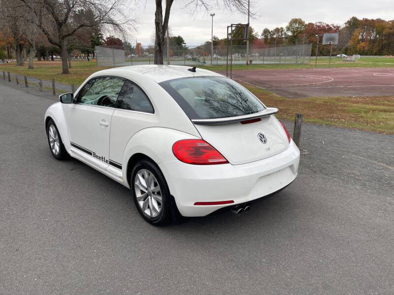 2013 Volkswagen Beetle
