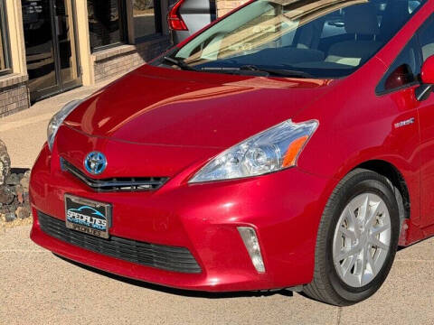 2012 Toyota Prius v Two