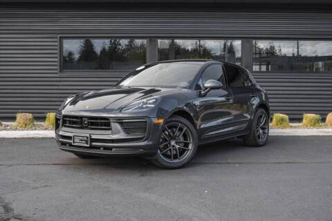 2023 Porsche Macan T