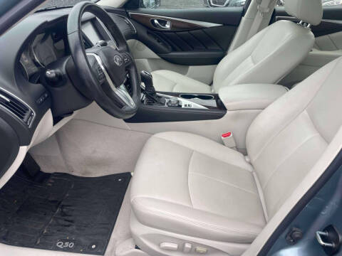 2018 Infiniti Q50 3.0T Luxe