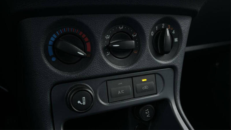 2011 Ford Transit Connect XLT Premium