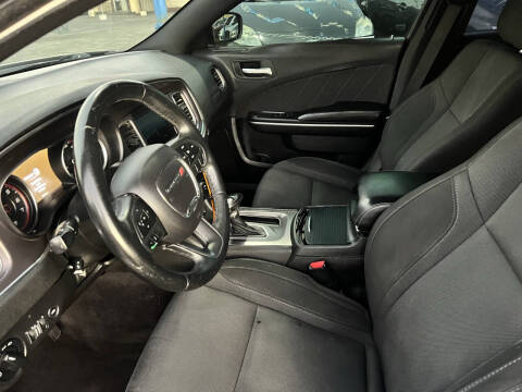 2019 Dodge Charger SXT