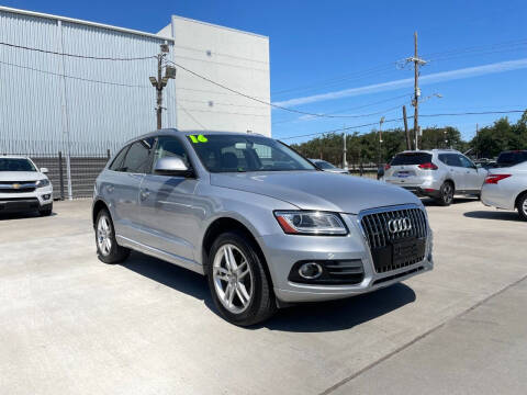 2016 Audi Q5 2.0T quattro Premium Plus