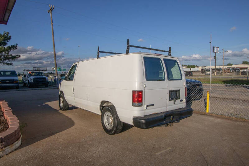 2006 Ford E-Series