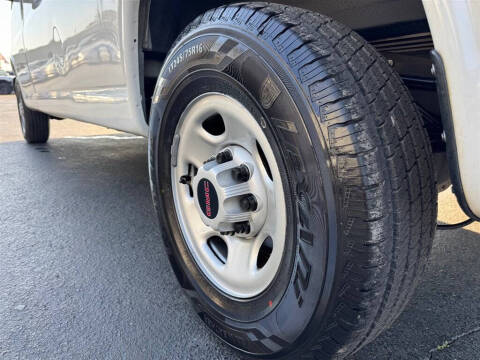 2023 GMC Savana 2500