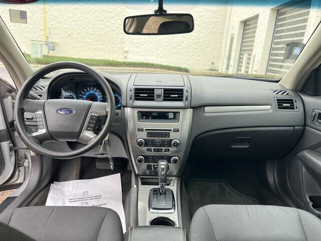 2012 Ford Fusion SE