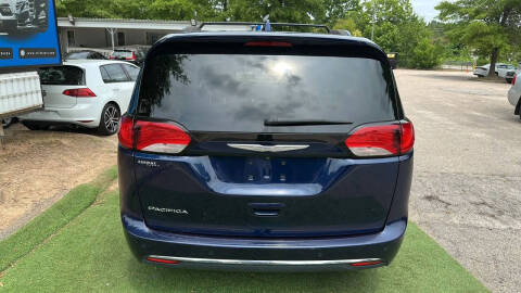2017 Chrysler Pacifica