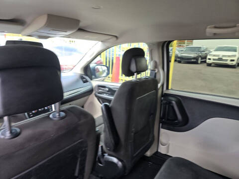 2016 Dodge Grand Caravan American Value Package