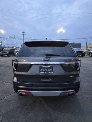 2016 Ford Explorer Platinum