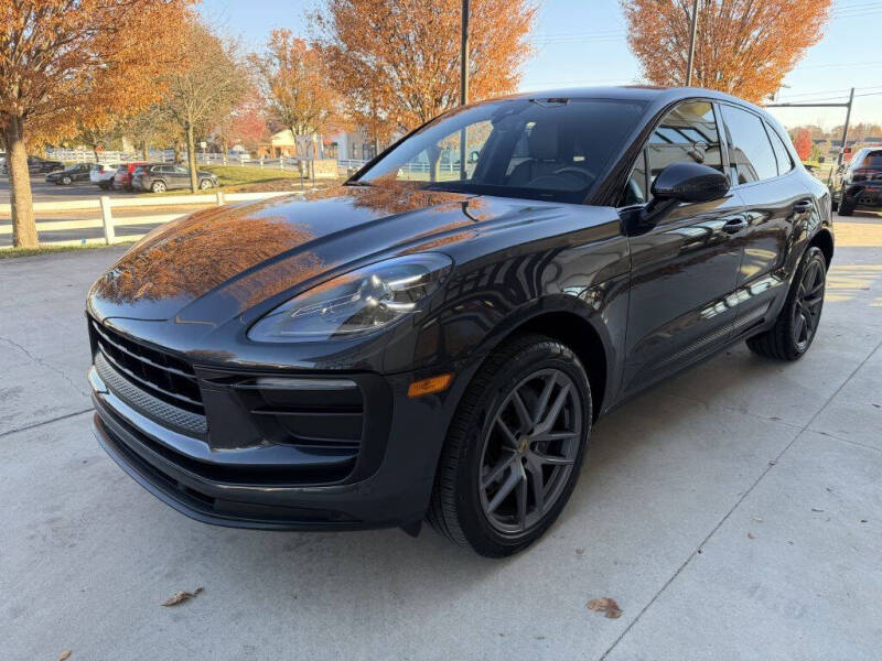 2022 Porsche Macan