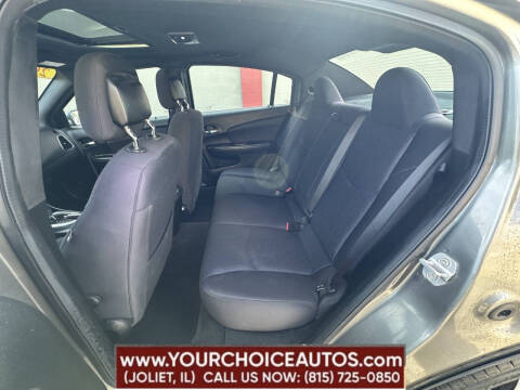 2013 Chrysler 200 Touring