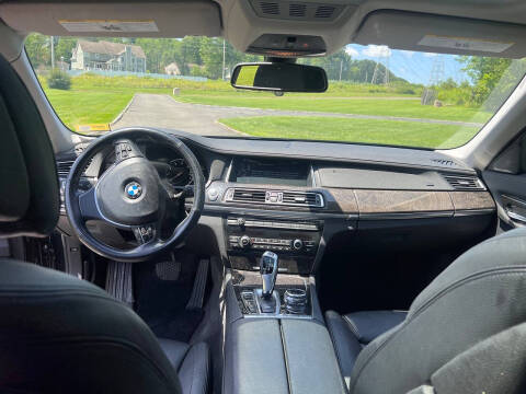 2015 BMW 7 Series 750i xDrive