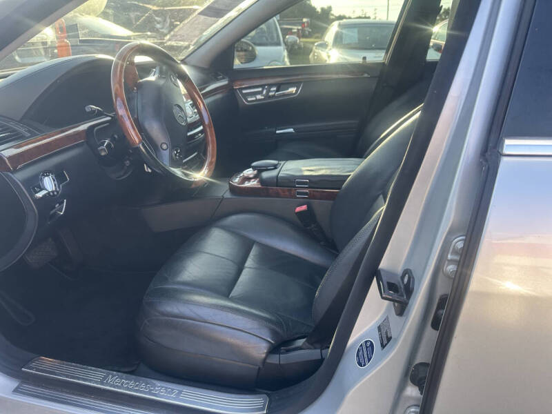 2009 Mercedes-Benz S-Class S 550 4MATIC