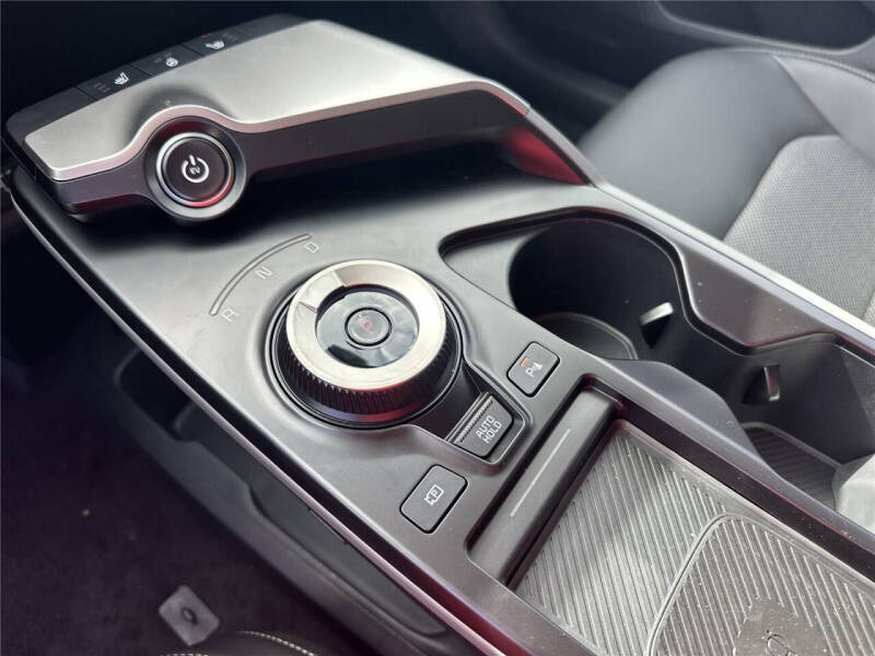 2025 Kia EV6 Light Long Range