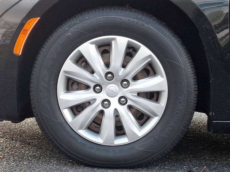 2020 Chrysler Voyager L